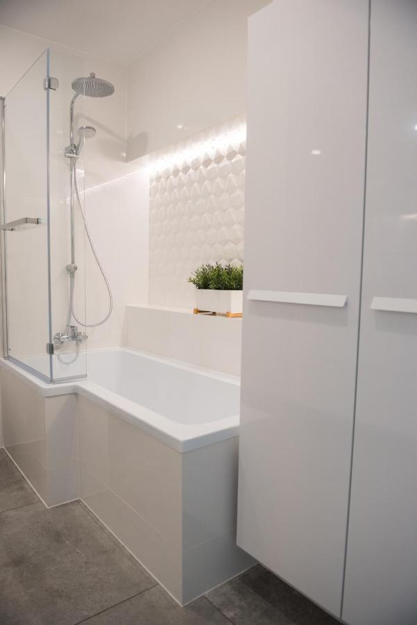 Bulgarska 60m2-3 Pokoje-piekny Widok-13 Pietro 24h Check In Apartment Poznan